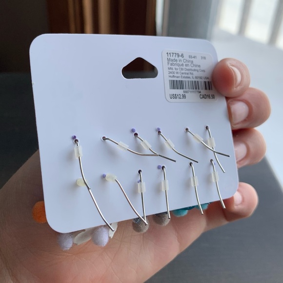 Claire’s | Animal Pom Pom Drop Earrings - Picture 4 of 7